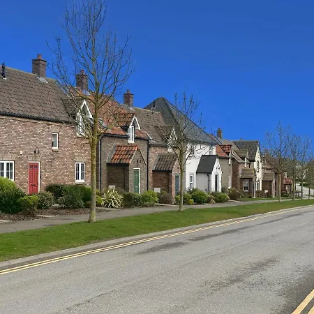 Britannia House * Filey