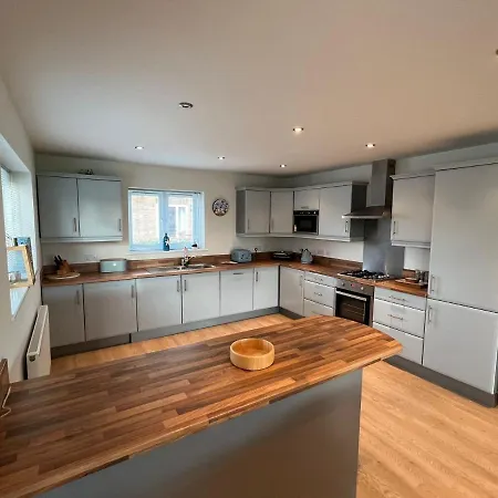 Britannia House Semesterbostad